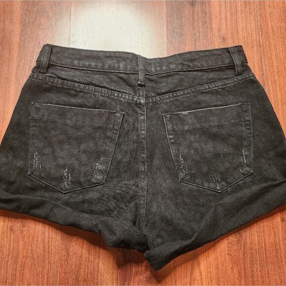 MUSTARD SEED NEW MED DISTRESSED BLACK SHORTS - Picture 7 of 8